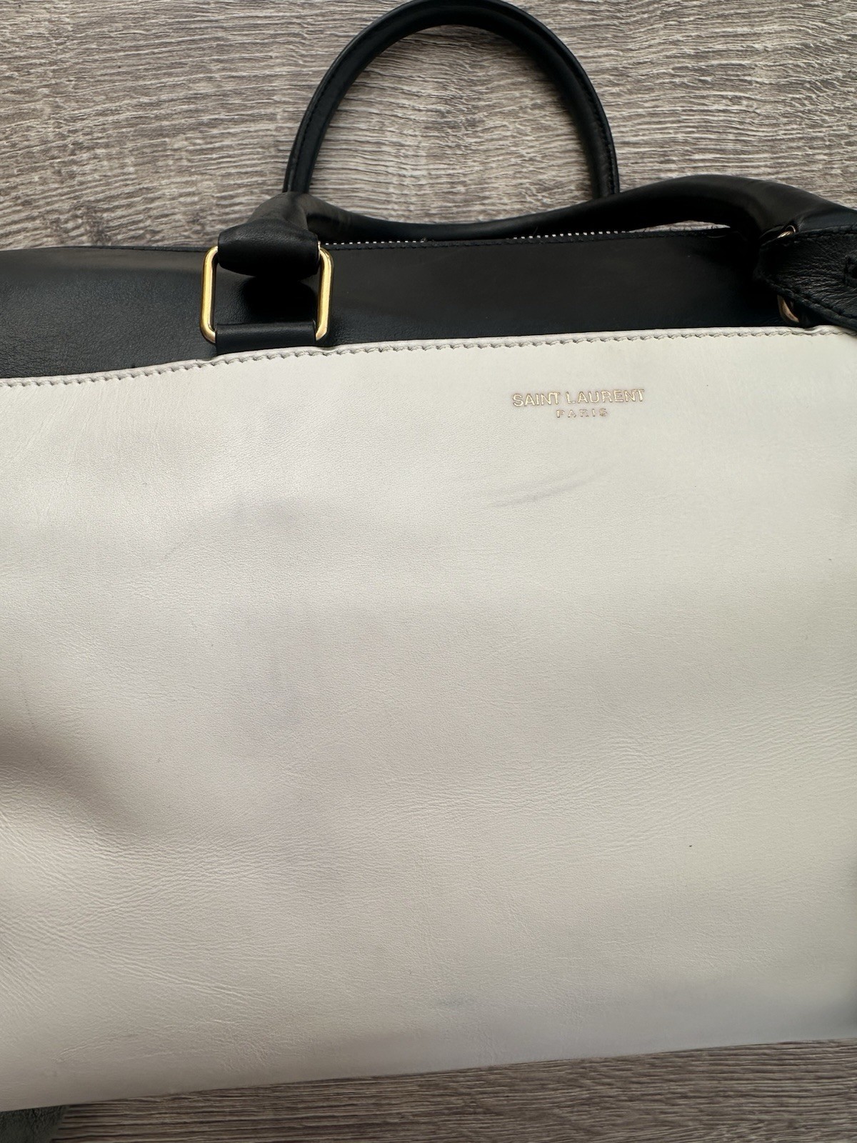 Borsa a tracolla Yves Saint Laurent YSL Duffle 6 Weekender in pelle nera bianca