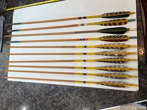 VINTAGE  WOODEN ARROWS WITH TARGET Arrows Missing Tips 29.5 Inches To 30.5 Inche