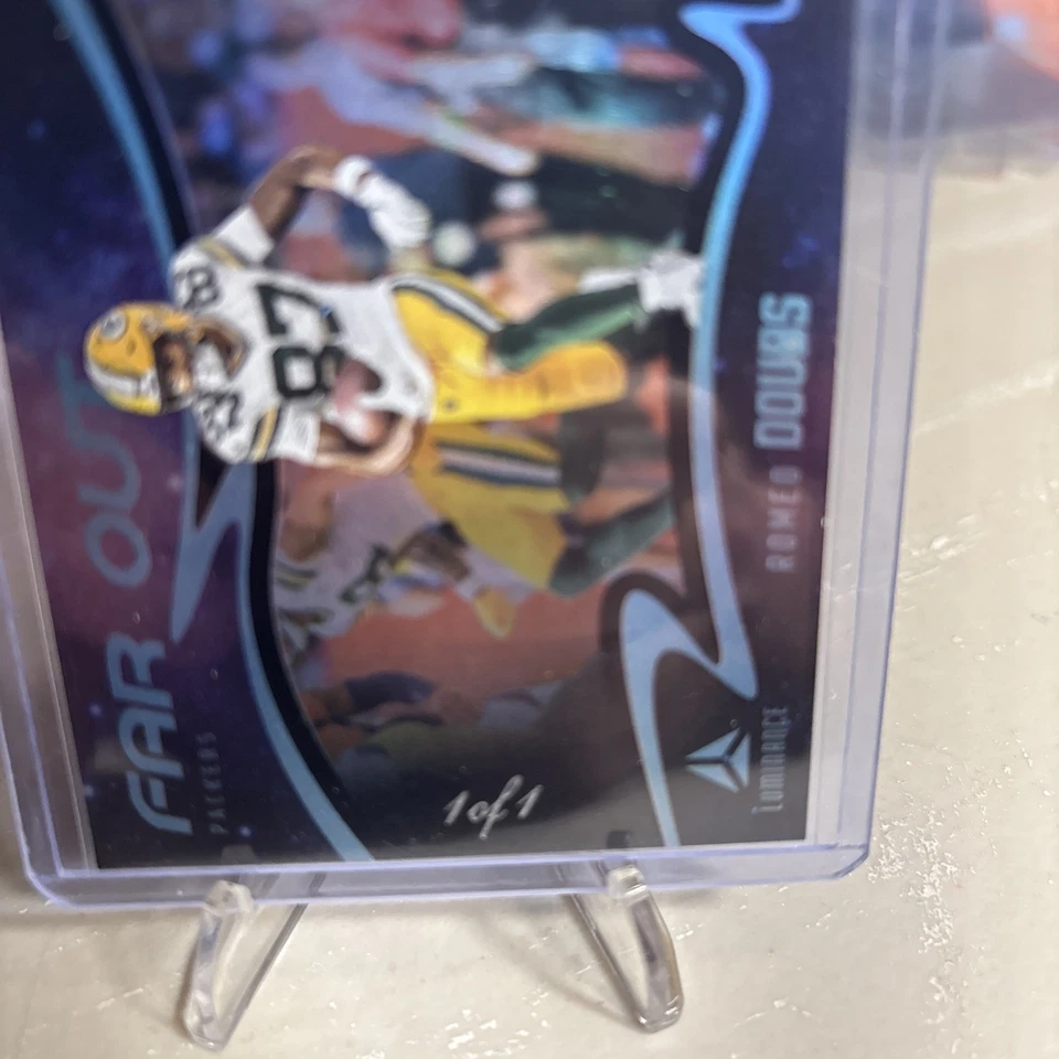 2024 Panini Luminance Football Romeo Doubs Far Out Case Hit 1 of 1 Packers Rare! - Image 3 of 3