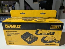 New Dewalt DCB225-2C 20V MAX Lithium-Ion Battery Kit with 5.0Ah  2.0Ah Battery