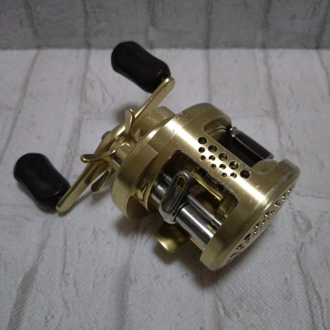 Shimano Calcutta 200 Baitcasting Fishing Reels for sale - eBay
