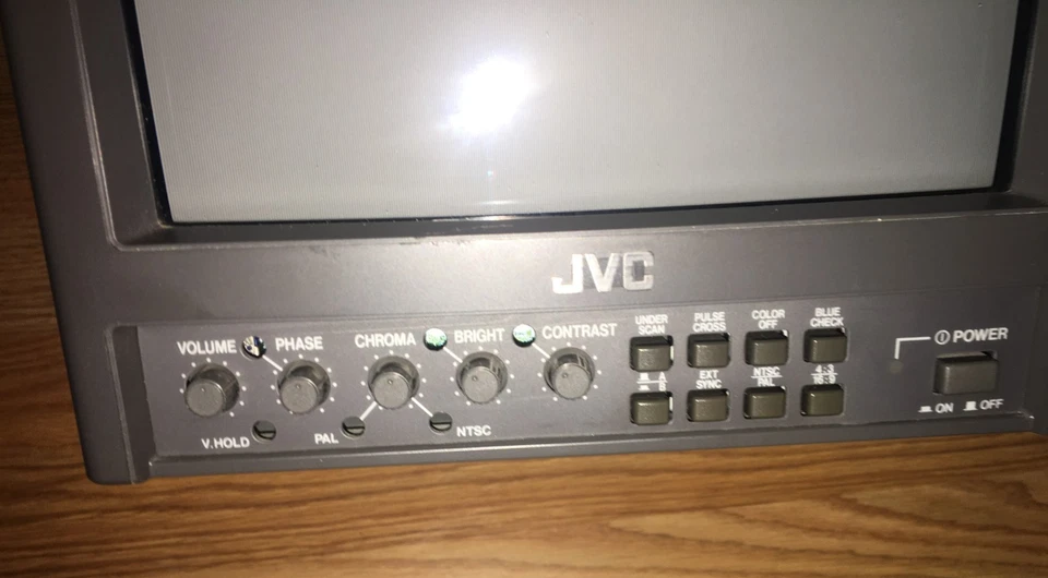 JVC TM-910SU Color Video Monitor ~Ex Condition ~University Surplus - Image 4 of 4