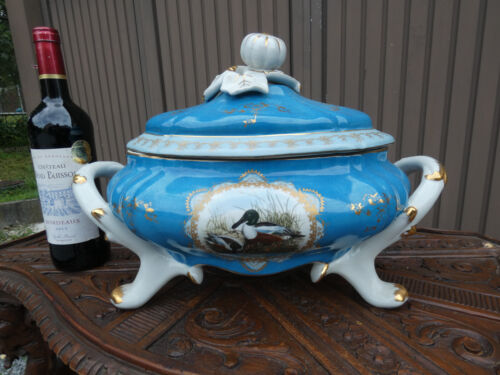 French Vintage Limoges decor porcelain Large ducks tureen Soup - Picture 2 of 9