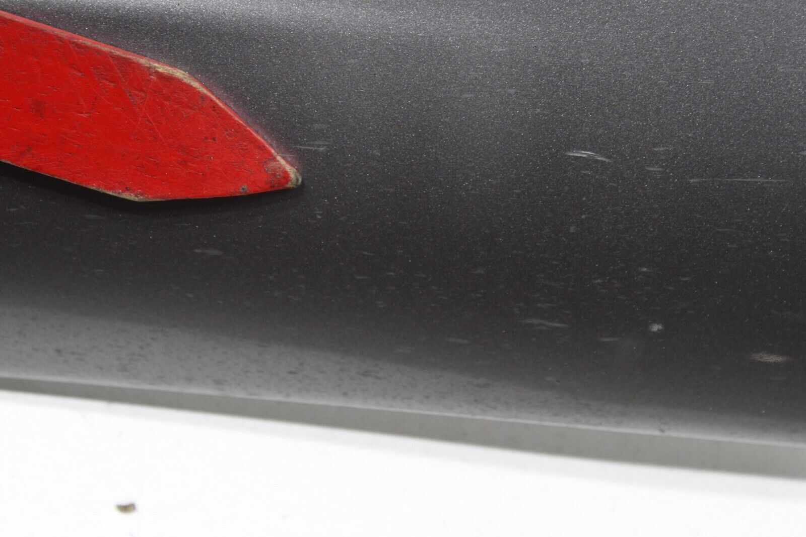 2017 - 2020 MASERATI LEVANTE REAR LEFT DRIVER SIDE DOOR LOWER MOLDING OEM