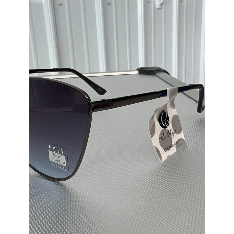 Kreedom CrushEyes Gleam 聚碳酸酯太阳镜防紫外线黑色现代新品 — 第 2/4 张图片