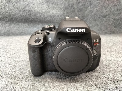EXCELLENT+] Canon EOS Kiss X7i / Zoom Lens EF-S 18-135mm f/3.5-5.6 