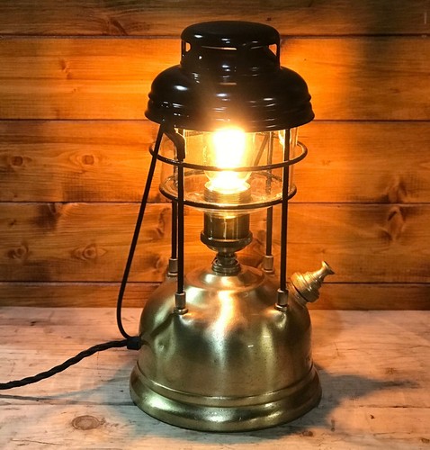 Lampe vintage années 50 Tilley Guardsman conversion électrique Edison capot noir - Photo 6/6