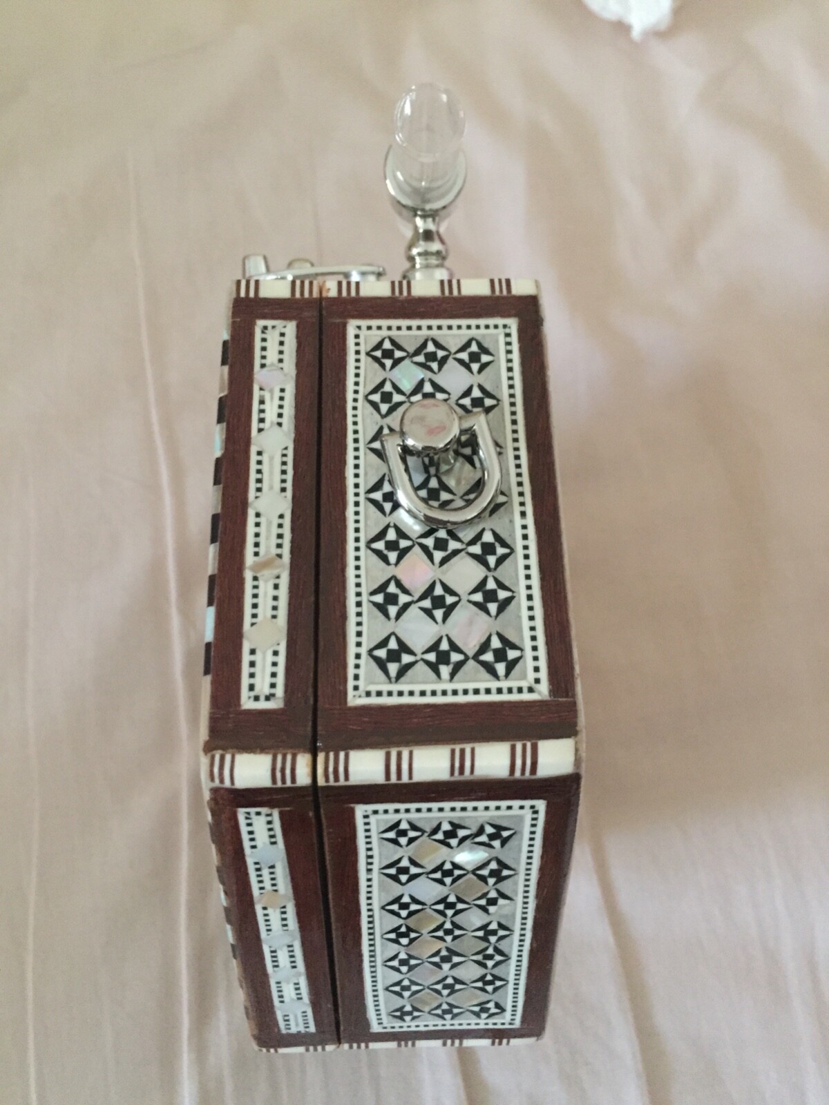 Unique Arabesque Hexagonal Clutch Bag- Handmade, Mother of Pearl, Beautiful  image 4