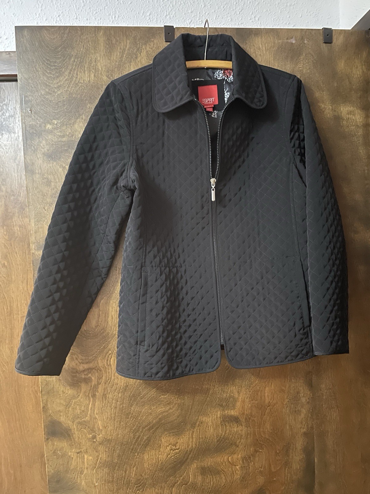 Esprit Outerwear Women’s Black Quilted Full Zip Lined Jacket Pockets Collared L