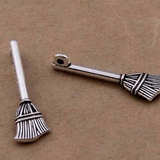 50PCS Antique Silver Tone Metal 3D Witch Broom, Broom Charm Pendant JHS929