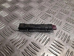 AUDI Q5 8R Antennenverstärker  8R0035225C 3.20 Petrol 2010 33420634