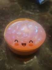 Ultra Rare Pink Holographic Glitter Squishy Dumpling is Highly Popular