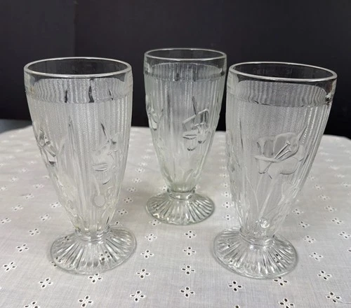 Iris & Herringbone 6 1/2” (3) Parfait Milkshake Soda Fountain Iced Tea Glass EUC