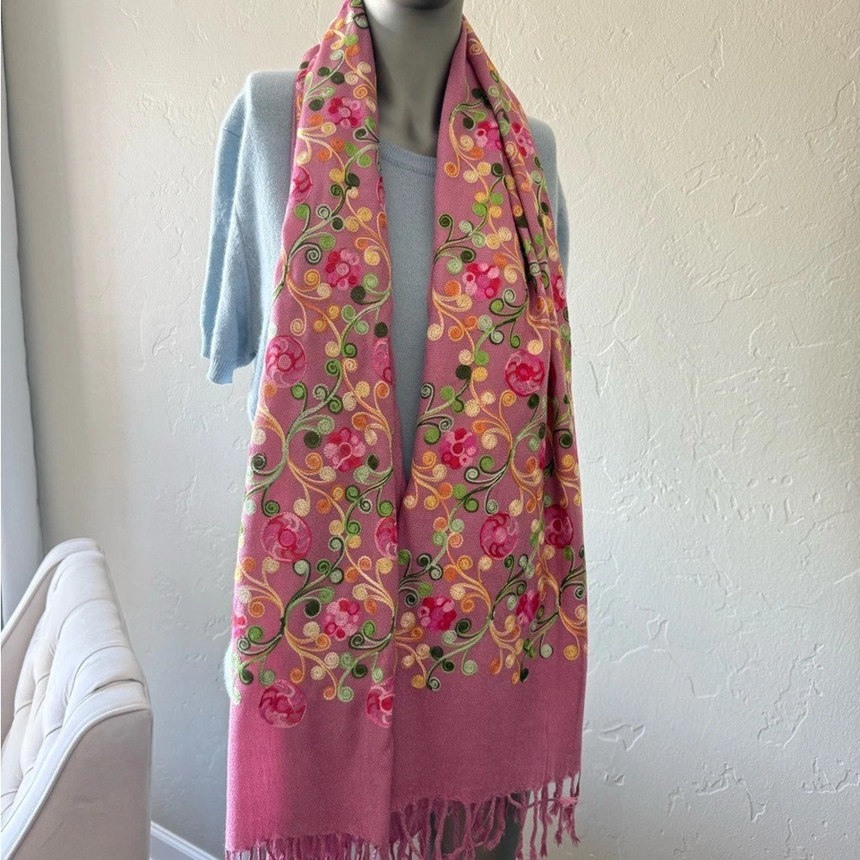 Floral Pink Emboidered Pashmina Warm Winter Scarf - Image 2 of 4