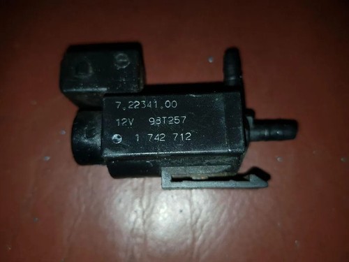 BMW 5 Touring E39 Vakuumventil 1742712 3.00 Diesel 2002 33751601