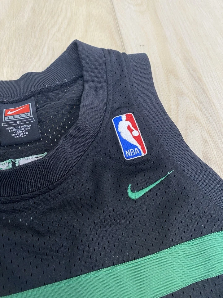 Camiseta deportiva para hombre mediana Paul Pierce Boston Celtics Nike 25 rebobinada negra talla pequeña Foto 4 de 4