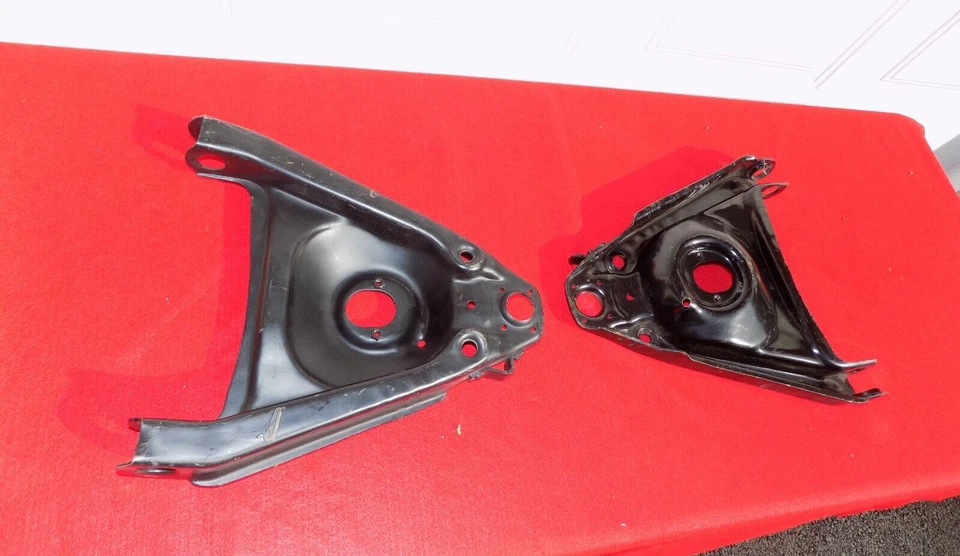 НОВЫЙ ИЗ СТАРЫХ ЗАПАСОВ GM 1959 - 1962 PONTIAC BONNEVILLE ПОЛНЫЙ РАЗМЕР КОМПЛЕКТ НИЖНИХ РЫЧАГОВ УПРАВЛЕНИЯ LH RH - Изображение 4 из 4