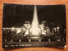 Bari - Fiera del Levante (notturno).