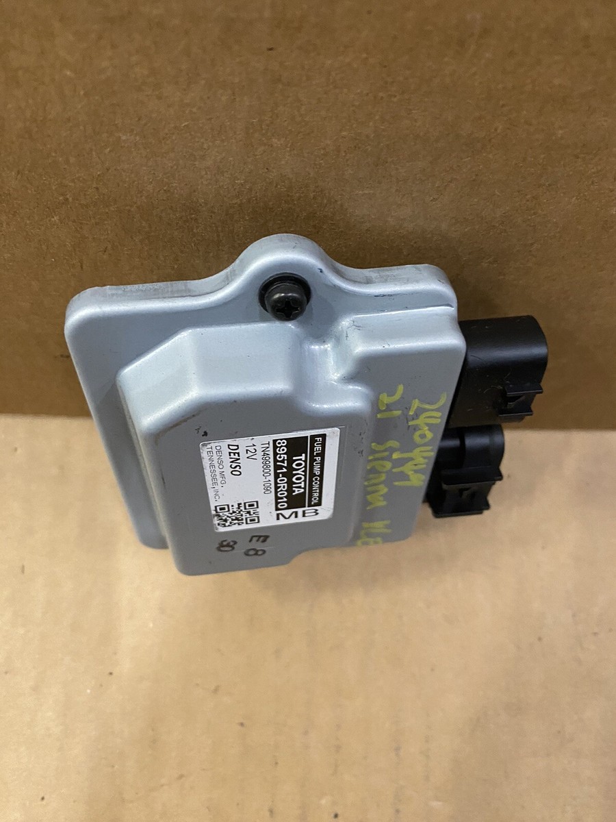 TOYOTA RAV4 純正 USヒーターコントロール USDM 中古 美品 892210R270 Toyota RAV4 2019-23 MULTIPLEX Body Control MPX