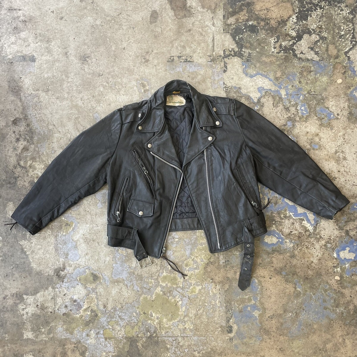 Vintage 70s MOTORCYCLE JACKET Distressed Black Leather Quilt Vintage 70s MOTORCYCLE JACKET Distressed Black Leather Quilt