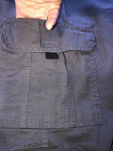 Akademiks Cargo Shorts Drawstring Dark Gray Mens Size M - Picture 9 of 13
