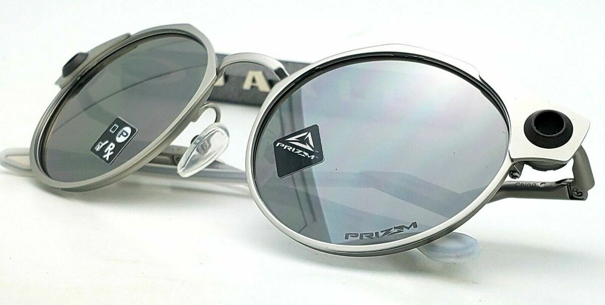 New Oakley Deadbolt Sunglasses OO6046-0150 Satin Chrome New Oakley Deadbolt Sunglasses OO6046-0150 Satin Chrome