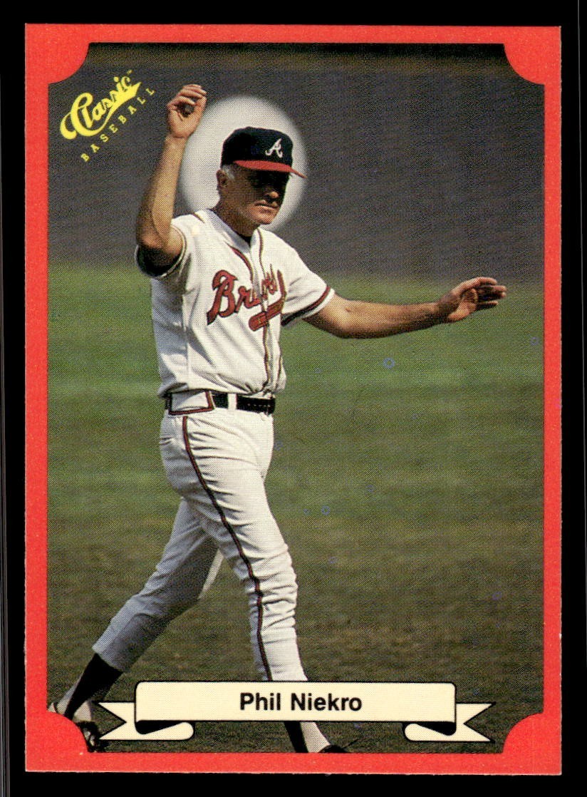 1988 Classic Red - Phil Niekro #200