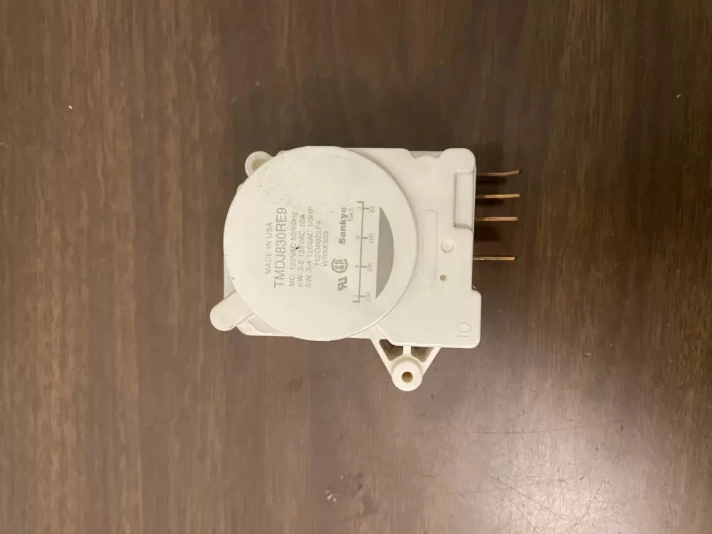 Hotpoint WR9X503 Refrigerator Defrost Timer AZ93633 | BK1117