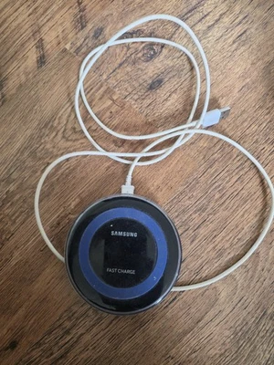 Samsung Wireless Fast Charger Pad In Blue - Image 1 of 2