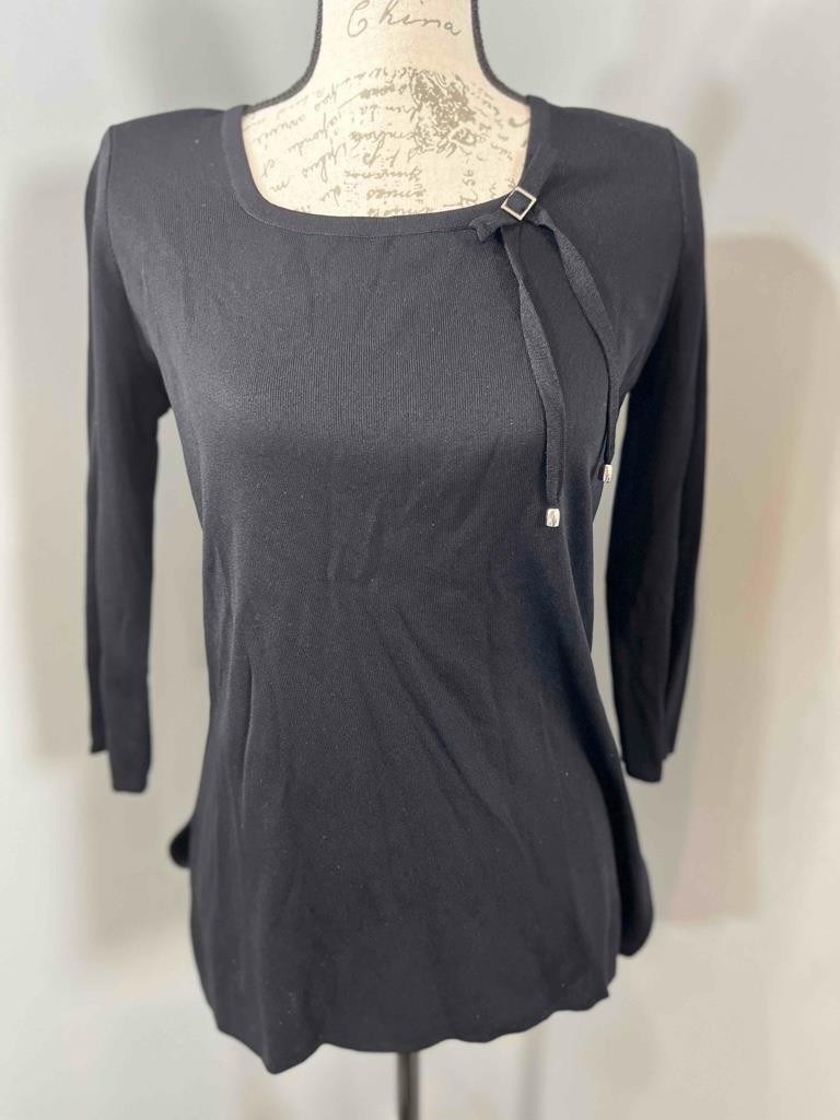 EXCLUSIVELY MISOOK Solid Black 100% Acrylic Bow A… - image 1