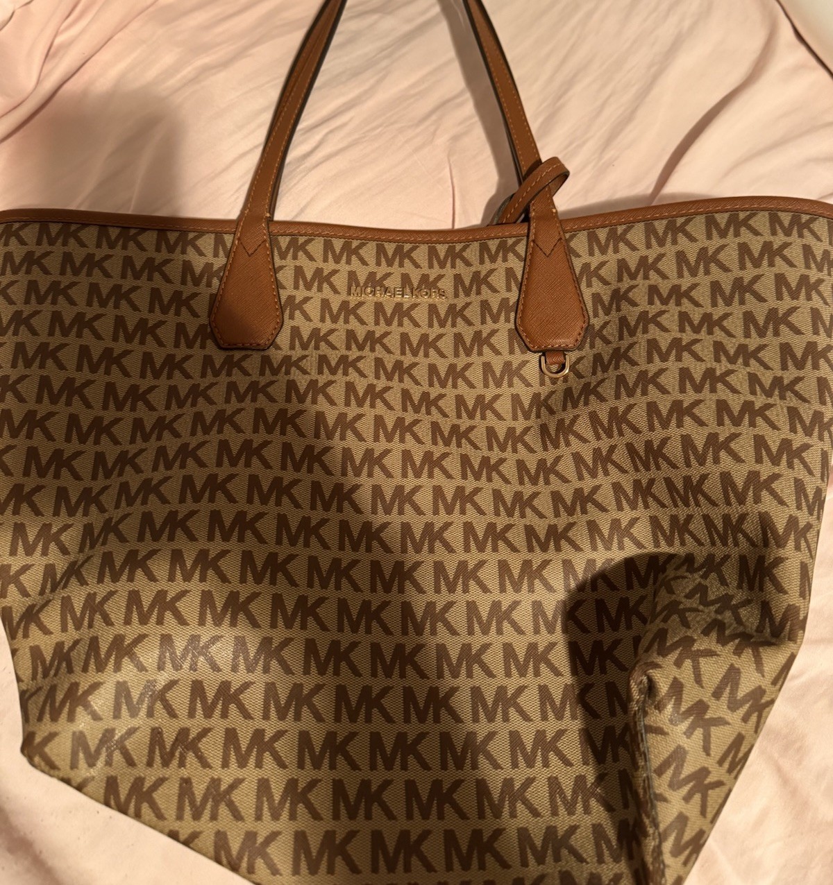Reversible  Michael Kors Medium-Sized Handbag - image 1