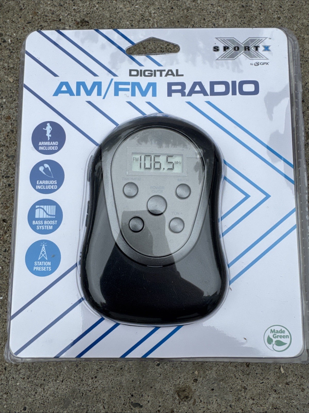 GPX R300 Portable AM/FM Armband Clock Radio GPXR300