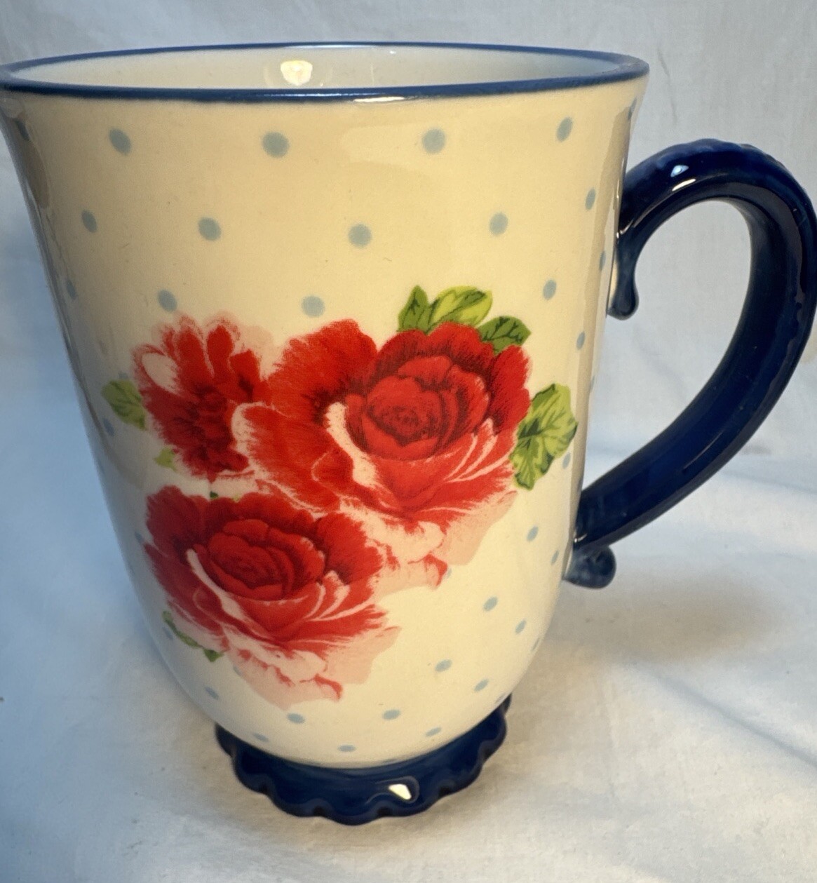 Pioneer Woman Heritage Floral 18 oz Mug for Coffee Tea with Roses Polka Dots    (80 characters)