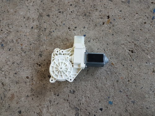 BMW 5er F10 F11 Antrieb Motor Fensterheber vorne / hinten links 7271563 7248171