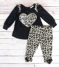 Buster Brown Baby Girl 12 M Two-Piece Cat Print Outfit Top Pants Heart Sequin