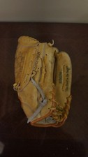 Rawlings RBG90 Ken Griffey Jr. Leather Right Hand Throw Baseball Glove