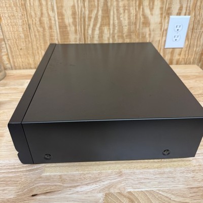 Technics SL-PD688 5 Disc Changer CD Player No Remote Tested