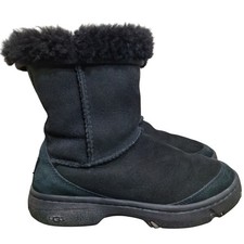 UGG Australia Ultimate Short 5275 Black Suede...