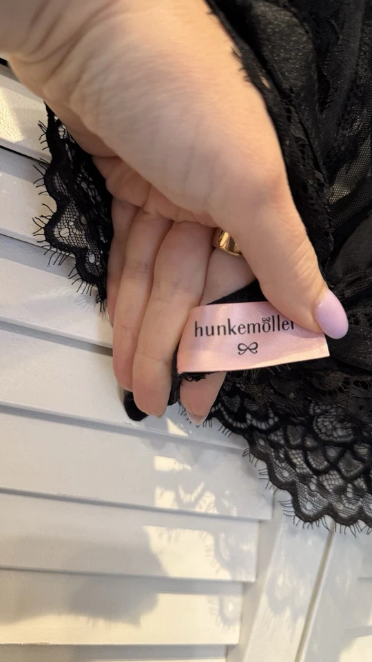 Hunkemöller Women's Bra Underwire Corset Support Size 36C Black Lace Padded NWT - Image 4 of 4