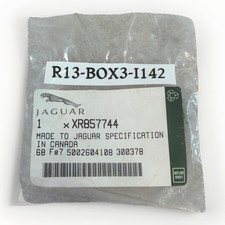Jaguar XR857744 Retaining Clip Push Nut Bumpe...