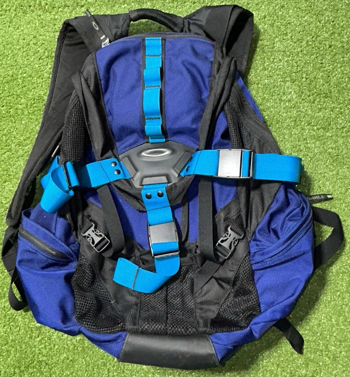 Oakley Backpack Medium Bags for Men for sale | eBay