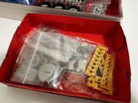 LEGO TECHNIC: Universal Set (8035) 100% W/ Instructions & Box + 8700 Incomplete