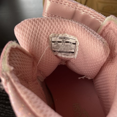 OshKosh B'Gosh Size 5 AU / 22 EU Girls Toddler Pearl Pink Strap Combat Boots - Picture 11 of 11