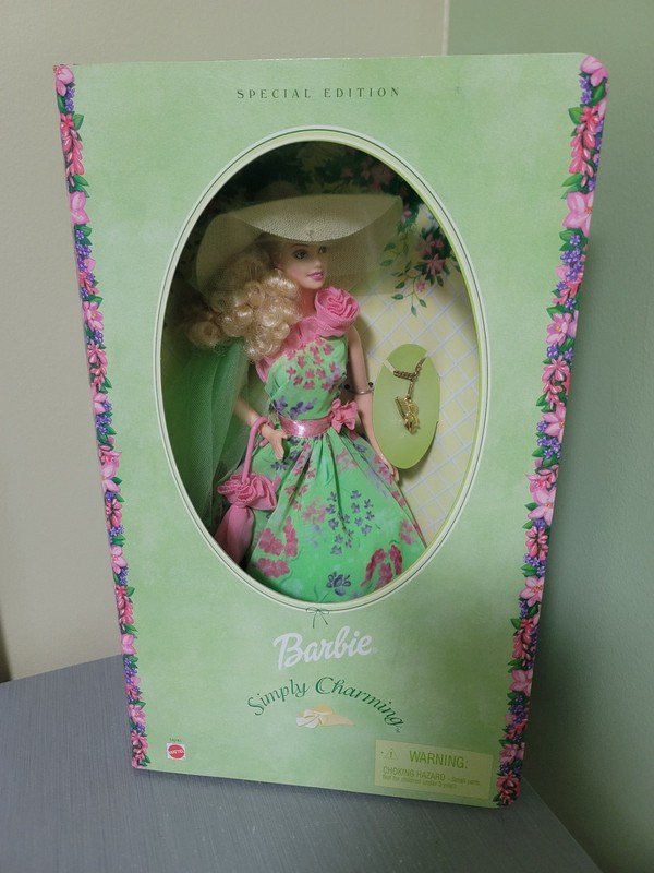 Simply Charming Barbie Doll Blond Spring Collector Mattel NRFB