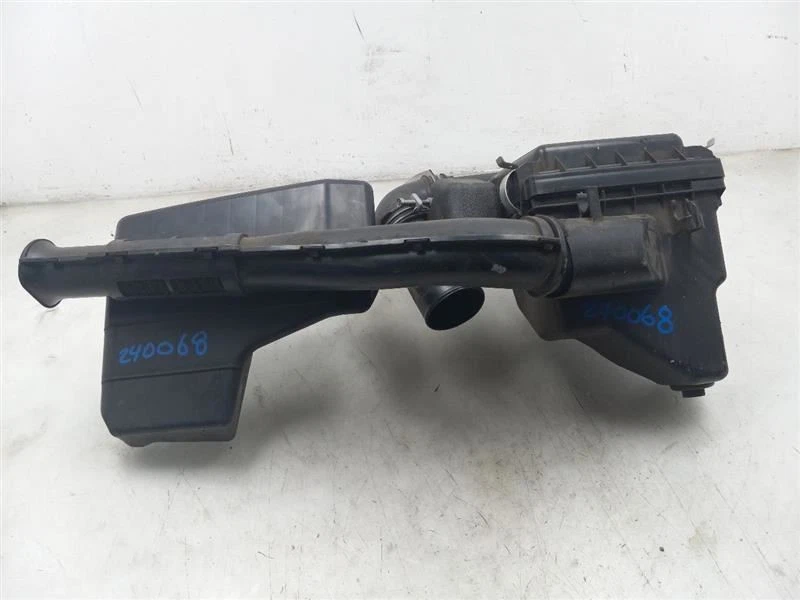 CAJA PURIFICADOR DE AIRE 10-18 TOYOTA PRIUS ENCHUFABLE 1.8L 4CYL Foto 4 de 4