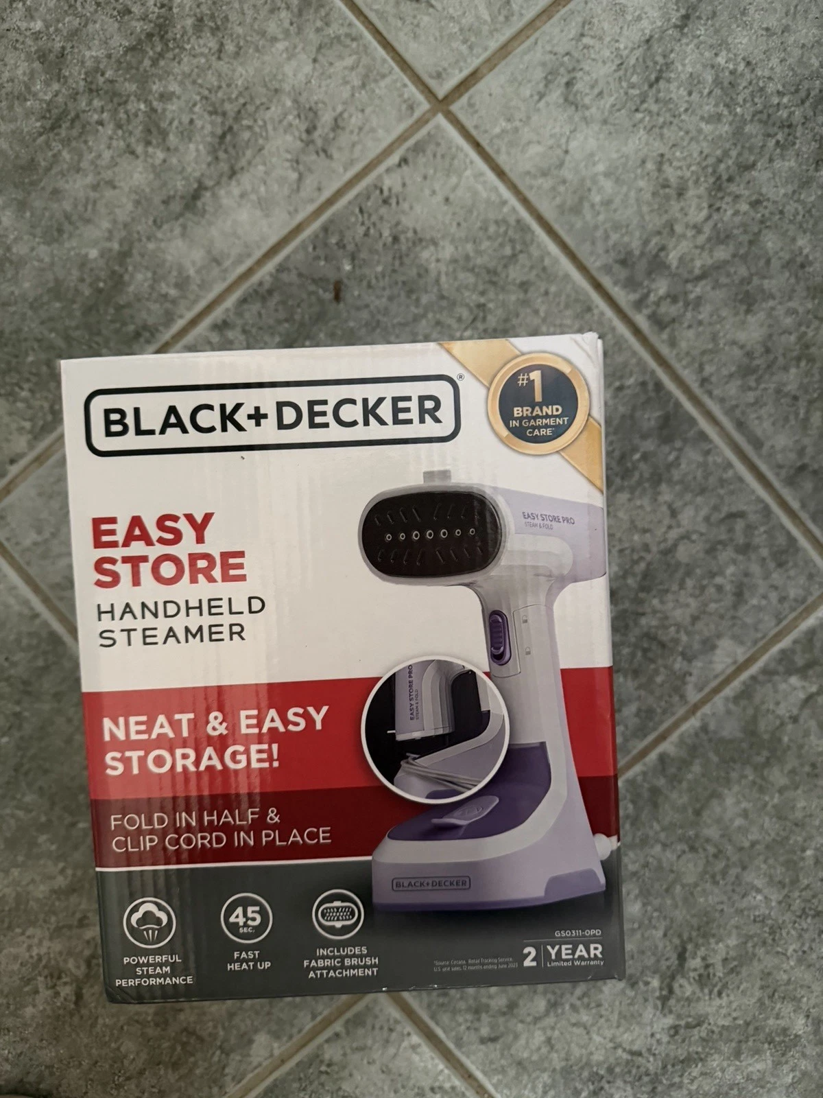 BLACK + DECKER EASY STORE HANDHELD STEAMER FOLDS IN HALF EASY STORAGE NEW