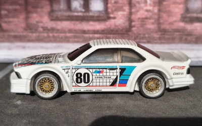 1/64 Hot Wheels BMW 635 CSi E24 Premium Umbau Real Riders Custom BBS gold