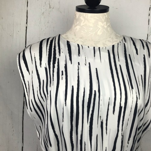 Anne Klein Zebra Stripe Sleeveless Dress Women Sz 8 - Picture 2 of 7