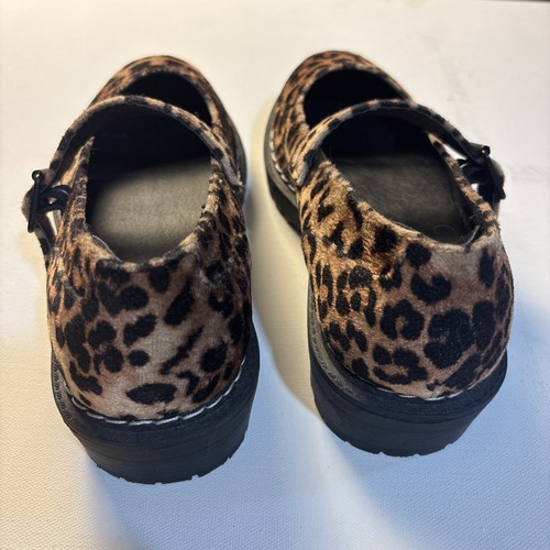 Leopard Print Torrid Mary Janes 7.5WW - Picture 4 of 5