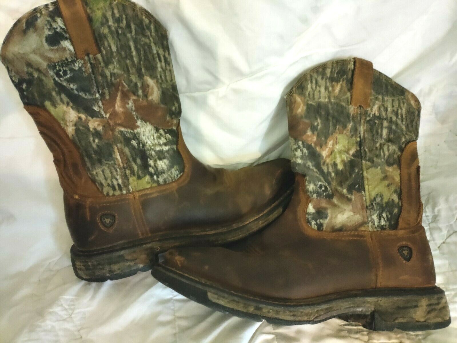 ariat workhog composite square toe